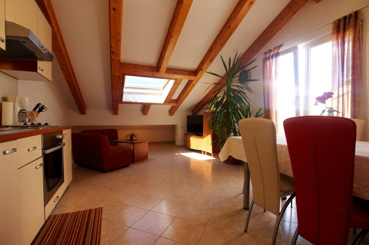 ראב Apartments Macolic מראה חיצוני תמונה