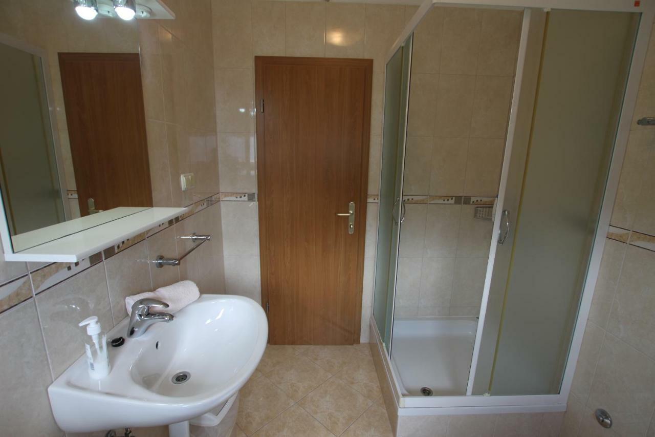 ראב Apartments Macolic מראה חיצוני תמונה