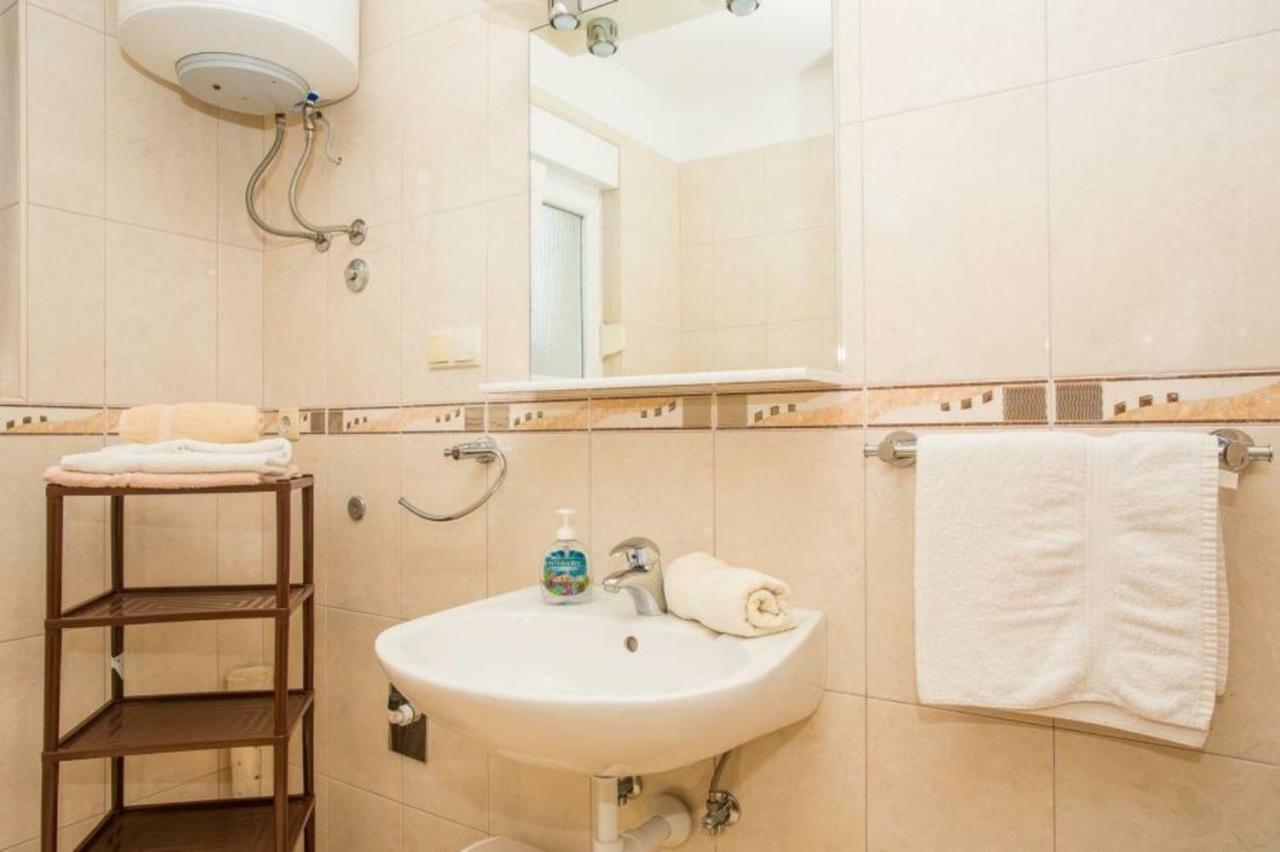 ראב Apartments Macolic מראה חיצוני תמונה