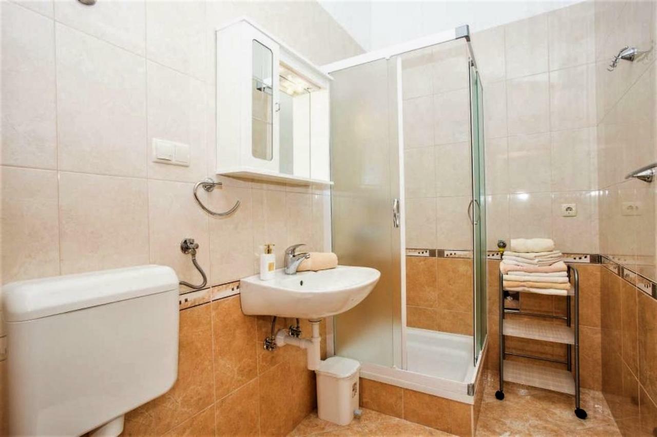 ראב Apartments Macolic מראה חיצוני תמונה